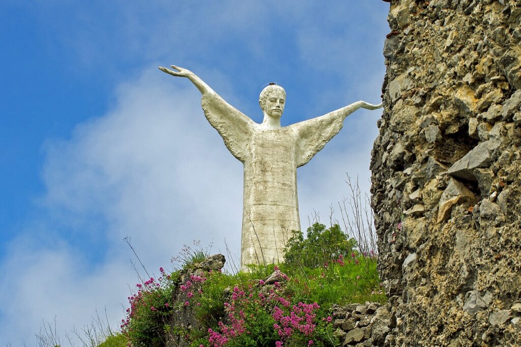 Cosa fare e visitare a Maratea: come arrivarci, cosa mangiare e cosa